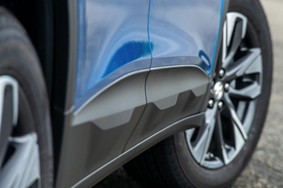 Детали экстерьера Chevrolet Tracker Premier 2020 года  (фото 13 из 17)
